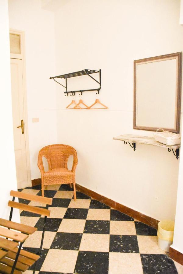 Casa Jolanda B&B Palermo Buitenkant foto